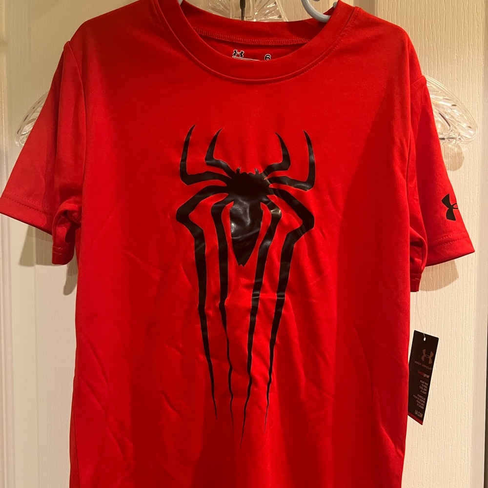 Little Boys Under Armour Marvel Amazing Spider-Man 2~Size 6~Heatgear T-Shirt~NWT